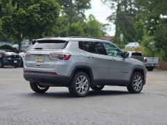 Used 2022  Jeep Compass Latitude Lux 4x4 at Auto Direct near Zebulon&comma; NC