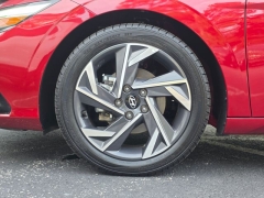 Used 2024  Hyundai Elantra Limited IVT at Auto Direct near Zebulon&comma; NC