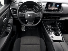 Used 2025  Nissan Rogue FWD SV at Auto Direct near Zebulon&comma; NC