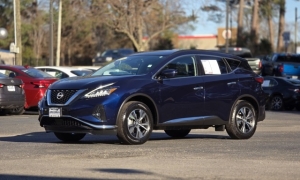 Used 2023  Nissan Murano AWD SV at Auto Direct near Zebulon&comma; NC