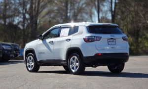 Used 2023  Jeep Compass Sport 4x4 at Auto Direct near Zebulon&comma; NC