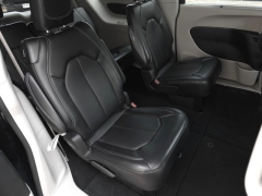 Used 2024  Chrysler Pacifica Touring L FWD at Auto Direct near Zebulon&comma; NC