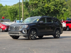 Used 2025  Volkswagen Atlas 2&period;0T SE w&sol;Technology 4MOTION at Auto Direct near Zebulon&comma; NC