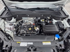 Used 2025  Volkswagen Atlas 2&period;0T SE w&sol;Technology FWD at Auto Direct near Zebulon&comma; NC