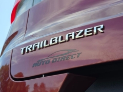 Used 2025  Chevrolet Trailblazer FWD 4dr LT at Auto Direct near Zebulon&comma; NC