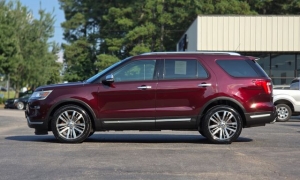 Used 2018  Ford Explorer 4d SUV 4WD Platinum at Auto Direct near Zebulon&comma; NC