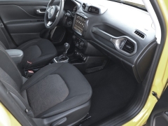 Used 2023  Jeep Renegade Latitude 4x4 at Auto Direct near Zebulon&comma; NC