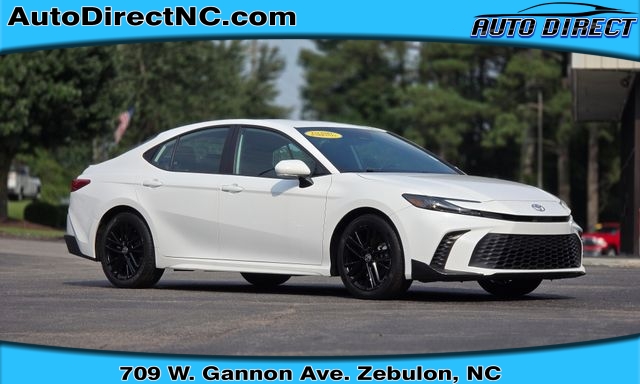 Used 2025  Toyota Camry SE at Auto Direct near Zebulon&comma; NC