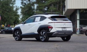 Used 2024  Hyundai Kona Limited FWD at Auto Direct near Zebulon&comma; NC