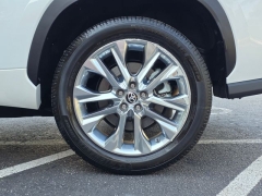 Used 2023  Toyota Highlander Limited FWD at Auto Direct near Zebulon&comma; NC