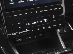 Used 2024  Hyundai Tucson Plug-In Hybrid SEL AWD at Auto Direct near Zebulon&comma; NC