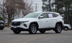 Used 2024  Hyundai Tucson SEL AWD &ast;Ltd Avail&ast; at Auto Direct near Zebulon&comma; NC