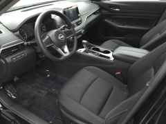 Used 2024  Nissan Altima 2&period;5 SV Sedan at Auto Direct near Zebulon&comma; NC