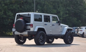 Used 2012  Jeep Wrangler Unlimited 4d Convertible Sahara at Auto Direct near Zebulon&comma; NC