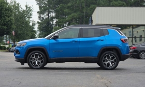 Used 2025  Jeep Compass Limited 4x4 at Auto Direct near Zebulon&comma; NC