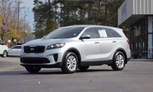 Used 2019  Kia Sorento 4d SUV FWD LX I4 at Auto Direct near Zebulon, NC