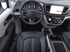 Used 2024  Chrysler Pacifica Touring L FWD at Auto Direct near Zebulon, NC