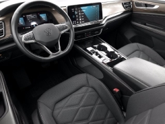 Used 2025  Volkswagen Atlas 2&period;0T SE w&sol;Technology FWD at Auto Direct near Zebulon&comma; NC
