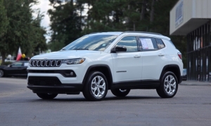 Used 2024 Jeep Compass Latitude 4x4 at Auto Direct near Zebulon, NC