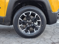 Used 2023  Jeep Renegade Latitude 4x4 at Auto Direct near Zebulon&comma; NC