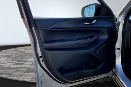 Used 2024  Jeep Grand Cherokee L Altitude 4x4 at The Gilstrap Family Dealerships near Easley&comma; SC