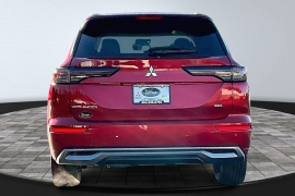 New 2025  Mitsubishi Outlander SEL FWD at The Gilstrap Family Dealerships near Easley&comma; SC