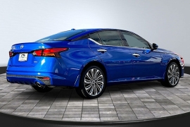 Used 2025  Nissan Altima SL AWD at The Gilstrap Family Dealerships near Easley&comma; SC