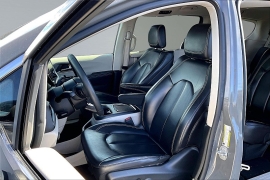 Used 2023  Chrysler Pacifica Touring L FWD at The Gilstrap Family Dealerships near Easley&comma; SC