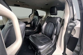 Used 2022  Chrysler Pacifica Hybrid Touring L FWD at The Gilstrap Family Dealerships near Easley&comma; SC