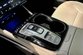 Used 2024  Hyundai Tucson Limited FWD at The Gilstrap Family Dealerships near Easley&comma; SC