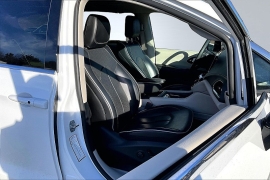 Used 2024  Chrysler Pacifica Limited FWD at The Gilstrap Family Dealerships near Easley&comma; SC