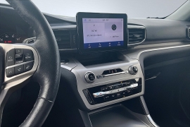 Used 2023  Ford Explorer XLT 4WD at The Gilstrap Family Dealerships near Easley&comma; SC