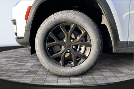 Used 2024  Jeep Grand Cherokee L Altitude 4x4 at The Gilstrap Family Dealerships near Easley&comma; SC