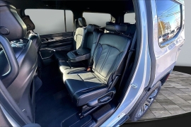 Used 2024  Jeep Wagoneer Series II 4x2 at The Gilstrap Family Dealerships near Easley&comma; SC