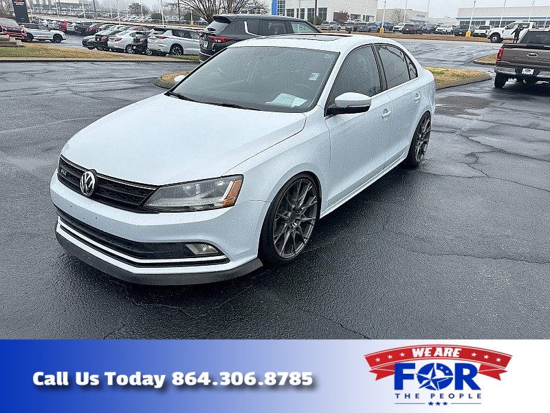 Used 2017  Volkswagen Jetta 4d Sedan SE 5spd at The Gilstrap Family Dealerships near Easley, SC