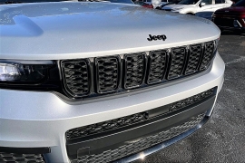 Used 2024  Jeep Grand Cherokee L Altitude 4x4 at The Gilstrap Family Dealerships near Easley&comma; SC