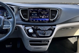 Used 2023  Chrysler Pacifica Touring L FWD at The Gilstrap Family Dealerships near Easley&comma; SC