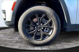 Used 2024  Jeep Grand Cherokee L Altitude 4x4 at The Gilstrap Family Dealerships near Easley, SC