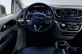 Used 2023  Chrysler Pacifica Touring L FWD at The Gilstrap Family Dealerships near Easley&comma; SC