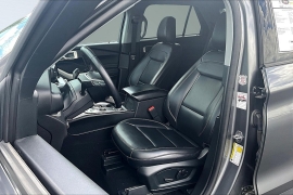 Used 2023  Ford Explorer XLT 4WD at The Gilstrap Family Dealerships near Easley&comma; SC