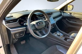 Used 2024  Jeep Grand Cherokee L Altitude 4x4 at The Gilstrap Family Dealerships near Easley&comma; SC