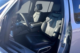 Used 2024  Jeep Wagoneer Series II 4x2 at The Gilstrap Family Dealerships near Easley&comma; SC