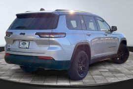 Used 2024  Jeep Grand Cherokee L Altitude 4x4 at The Gilstrap Family Dealerships near Easley&comma; SC