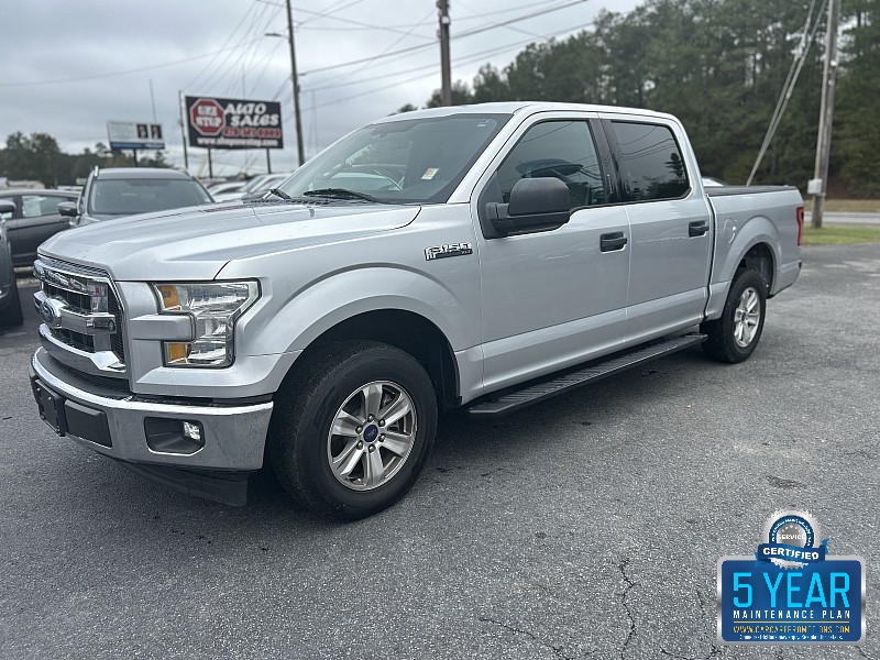 Used 2017  Ford F-150 2WD SuperCrew XLT 5 1/2 at One Stop Auto Sales near Macon, GA