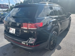 Used 2021 Volkswagen Atlas 2021.5 3.6L V6 SEL FWD at One Stop Auto Sales near Macon, GA