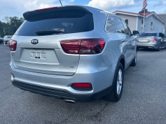 Used 2020 Kia Sorento 4d SUV FWD LX V6 at One Stop Auto Sales near Macon, GA