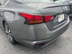 Used 2020 Nissan Altima 4d Sedan FWD 2.5L SL at One Stop Auto Sales near Macon, GA