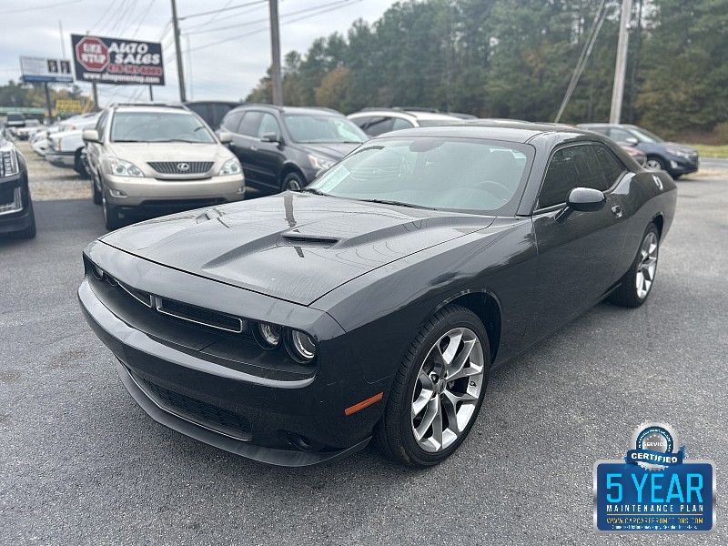 Used 2016  Dodge Challenger 2d Coupe SXT at One Stop Auto Sales near Macon, GA