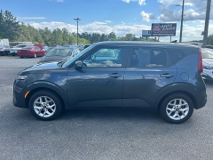 Used 2020 Kia Soul 4d Hatchback S at One Stop Auto Sales near Macon, GA