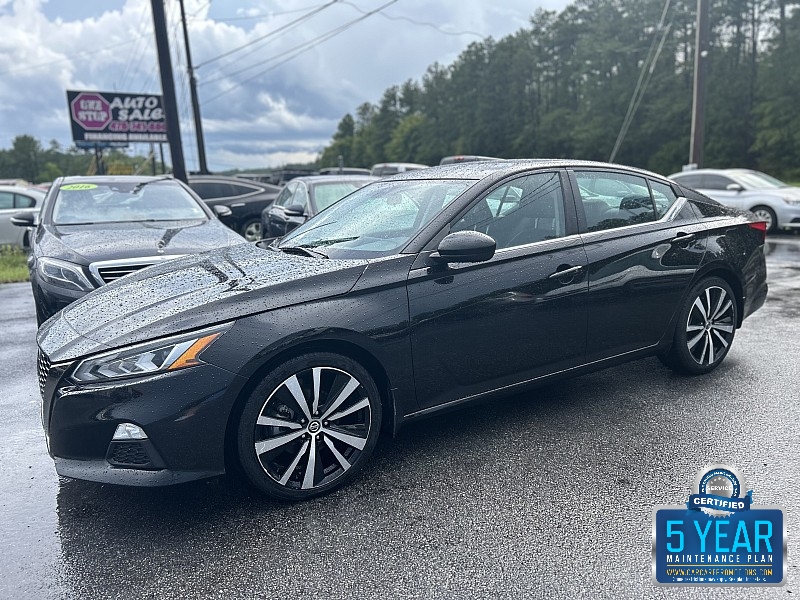 Used 2021  Nissan Altima 2.5 SR Sedan at One Stop Auto Sales near Macon, GA